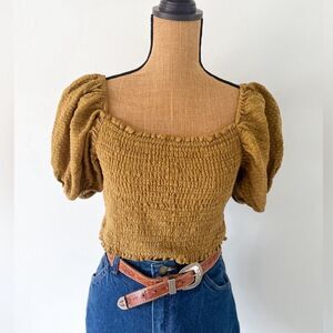 New Wild Fable Gold Puff Short Sleeve Smocked Crop Top